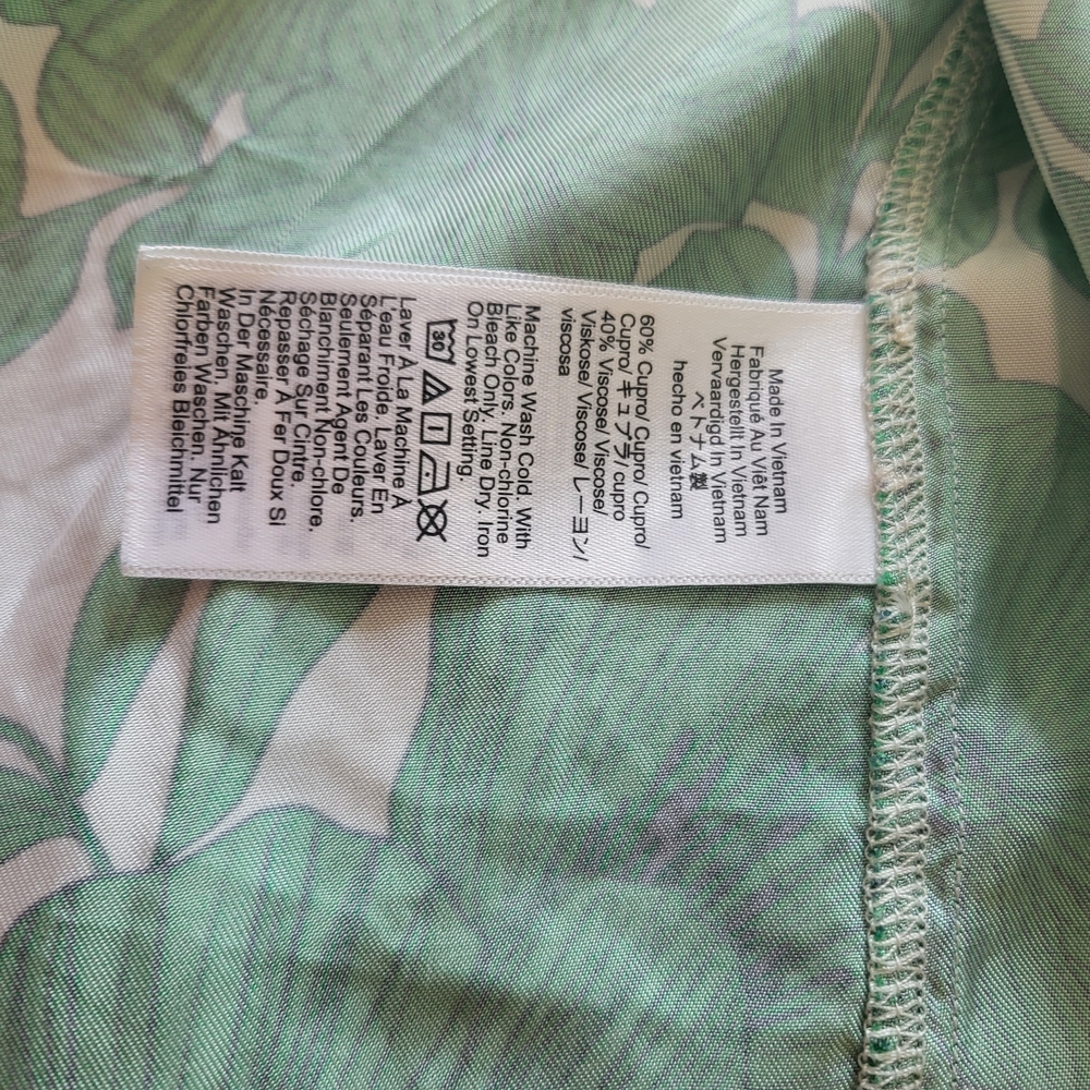 J. Crew Green Floral Cupro-Blend Blouse - Picture 5 of 8